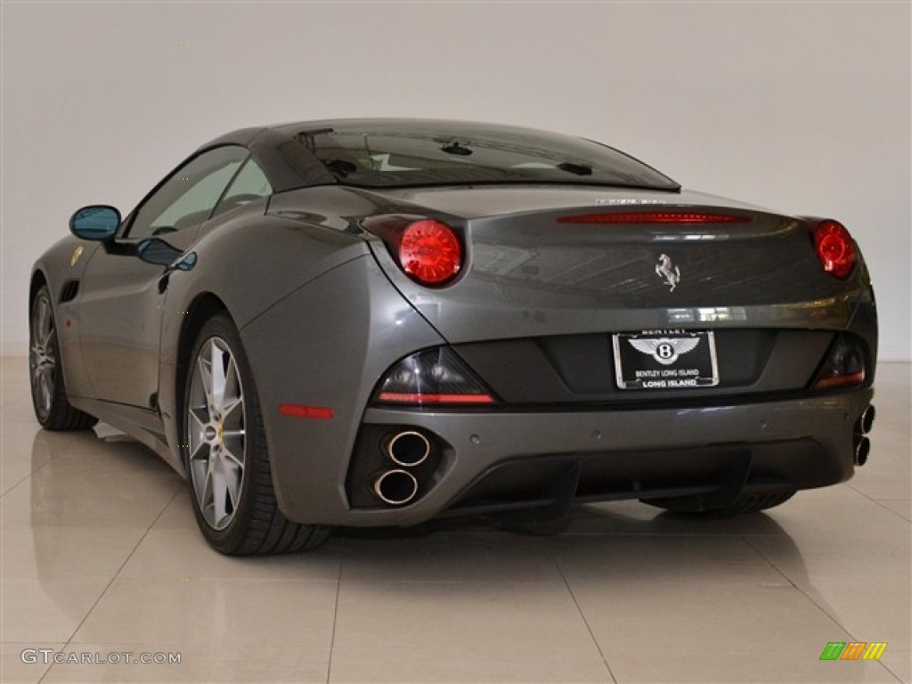 Silverstone 2010 Ferrari California Standard California Model Exterior Photo #54251672