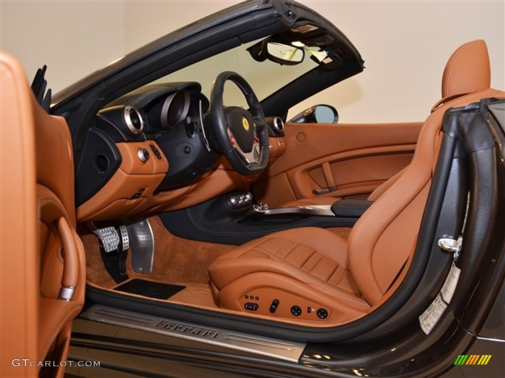 Natural Interior 2010 Ferrari California Standard California Model Photo #54251693