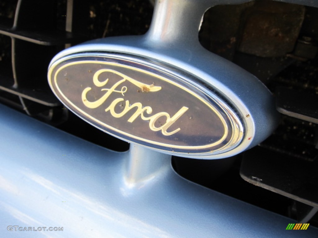 1998 Ford Windstar GL Marks and Logos Photo #54254996