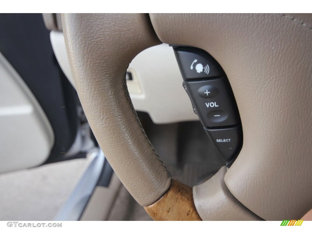 2002 Jaguar S-Type 3.0 Controls Photo #54262005