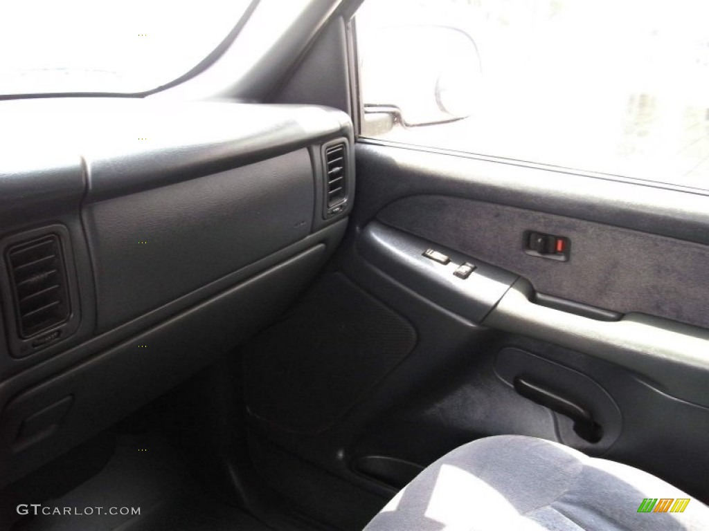 2001 Silverado 1500 LS Extended Cab 4x4 - Medium Charcoal Gray Metallic / Medium Gray photo #16
