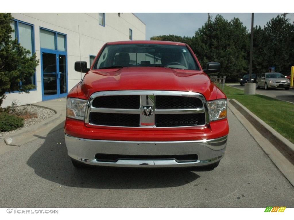 2011 Ram 1500 SLT Quad Cab 4x4 - Flame Red / Dark Slate Gray/Medium Graystone photo #2