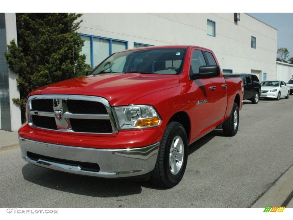 2011 Ram 1500 SLT Quad Cab 4x4 - Flame Red / Dark Slate Gray/Medium Graystone photo #3