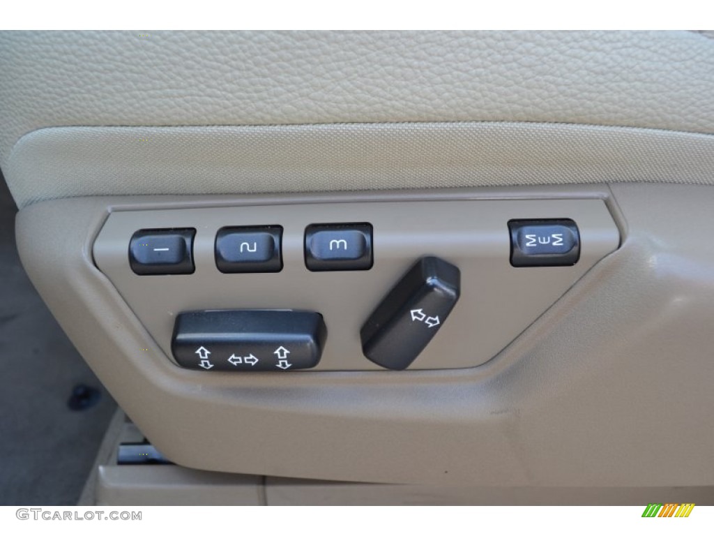 2010 Volvo XC90 3.2 Controls Photo #54267629