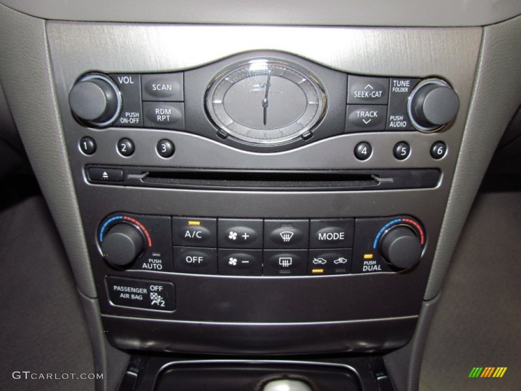 2011 Infiniti G 37 S Sport Coupe Controls Photo #54267788