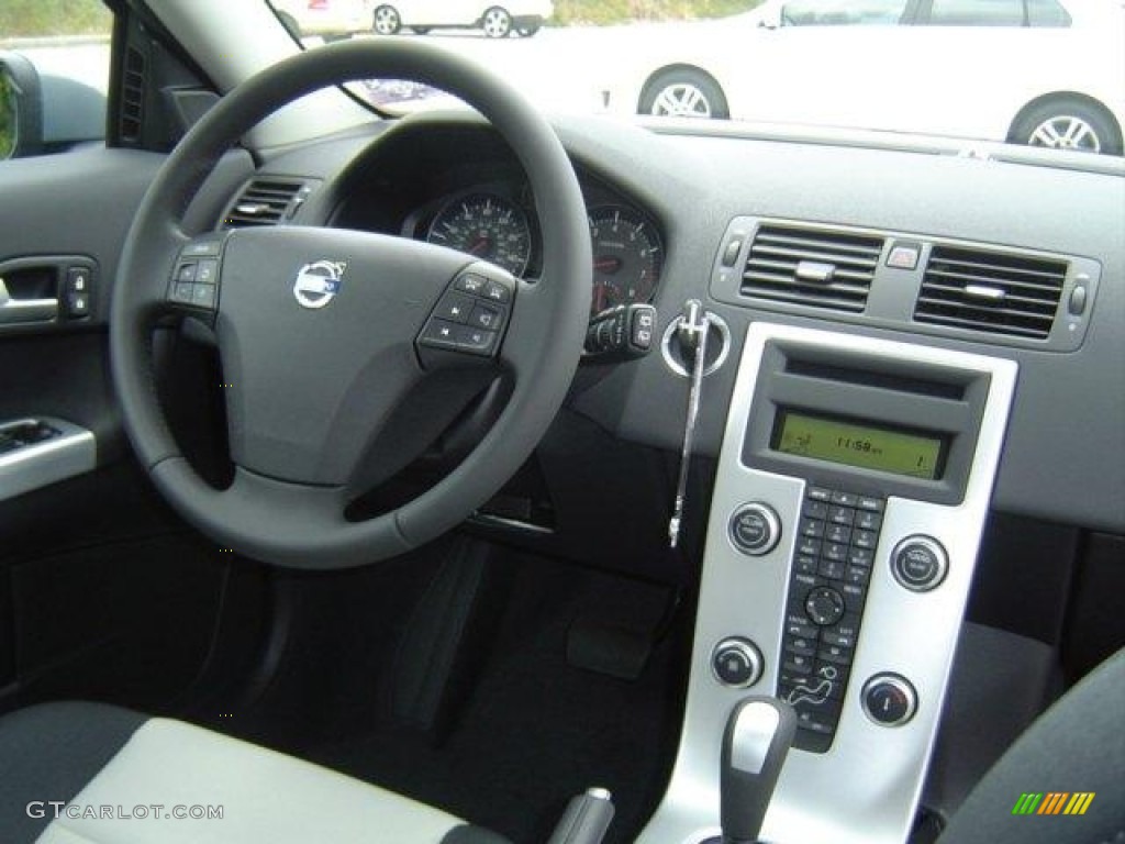 Off Black/Blonde Interior 2012 Volvo C30 T5 Photo #54268394
