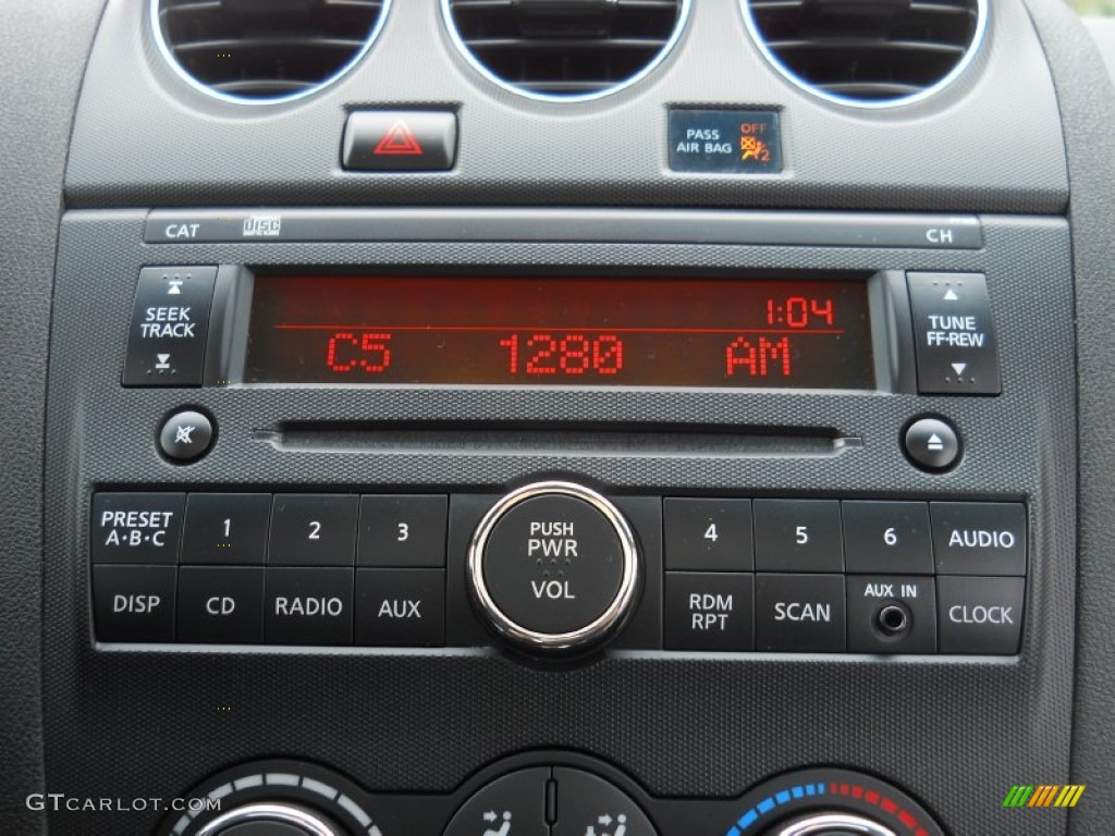 2009 Nissan Altima 3.5 SE Coupe Audio System Photo #54273899