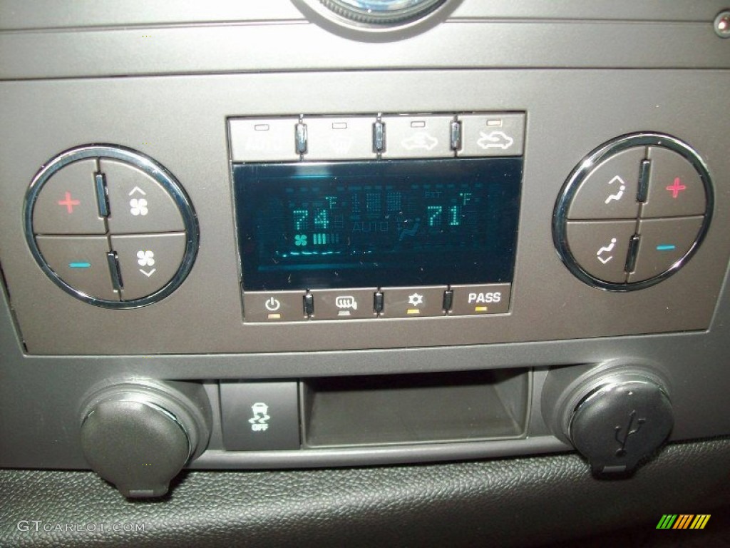 2012 Chevrolet Silverado 1500 LT Crew Cab 4x4 Controls Photo #54281783