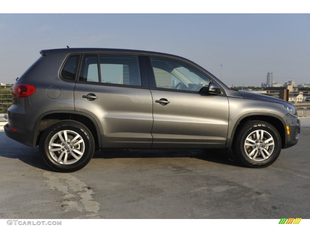 Pepper Gray Metallic 2012 Volkswagen Tiguan SE 4Motion Exterior Photo #54282179