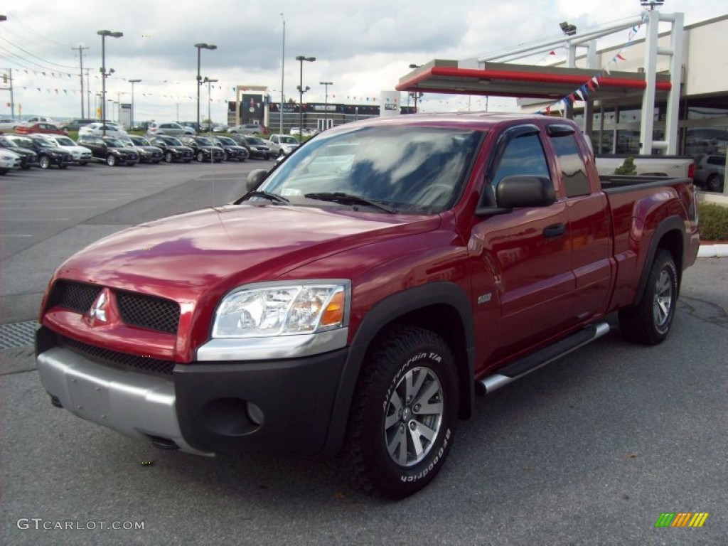 2006 Raider DuroCross Extended Cab 4x4 - Lava Red / Slate Gray photo #1