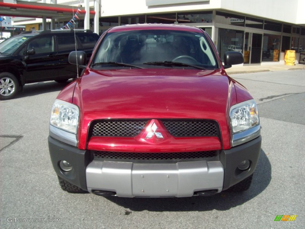 2006 Raider DuroCross Extended Cab 4x4 - Lava Red / Slate Gray photo #6