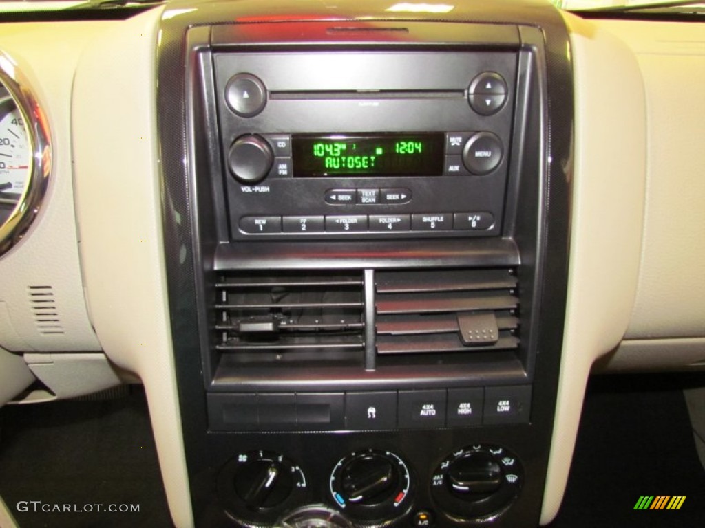2007 Ford Explorer Sport Trac XLT 4x4 Audio System Photos