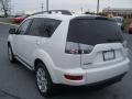 2012 Diamond White Pearl Mitsubishi Outlander SE AWD  photo #3