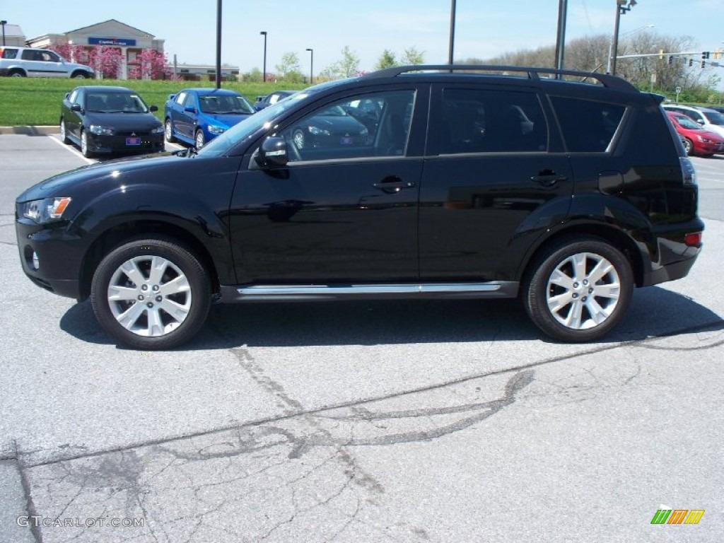Labrador Black Metallic 2012 Mitsubishi Outlander SE Exterior Photo #54286274