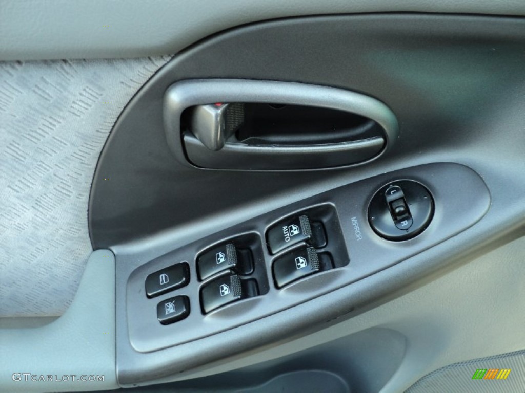 2004 Elantra GLS Sedan - Sterling Silver / Gray photo #32