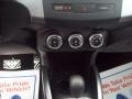 2012 Mitsubishi Outlander GT S AWD Controls