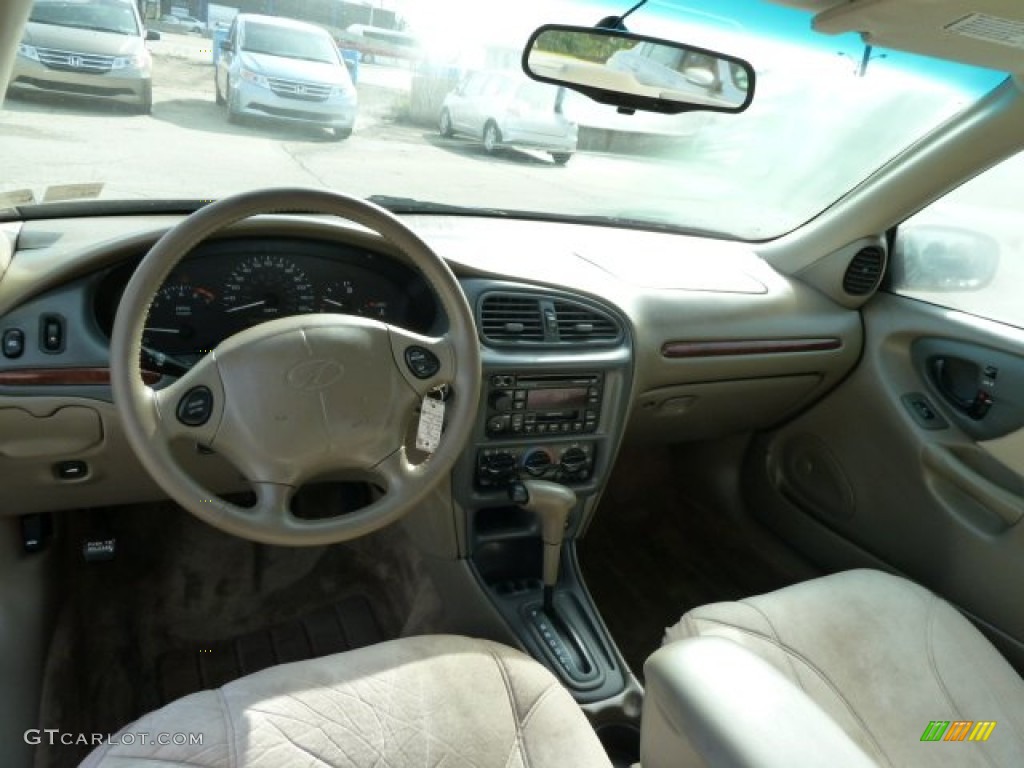 1998 Cutlass GLS - Dark Cherry Metallic / Neutral photo #12