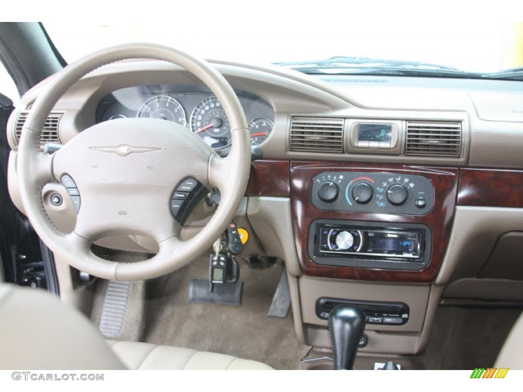 2001 Chrysler Sebring LXi Convertible Sandstone Dashboard Photo #54292697