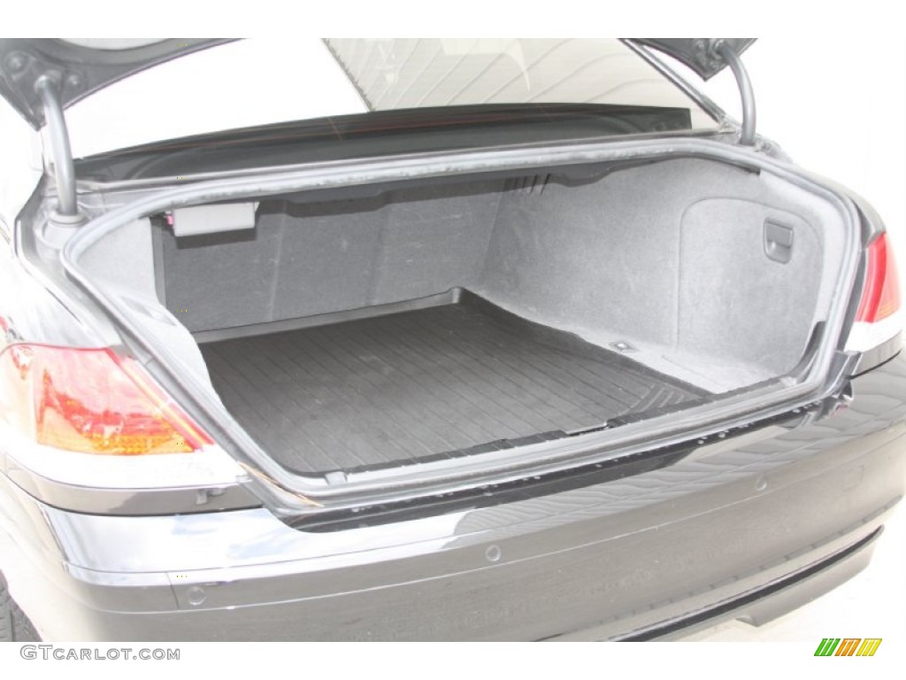 2007 BMW 7 Series 750i Sedan Trunk Photo #54293135