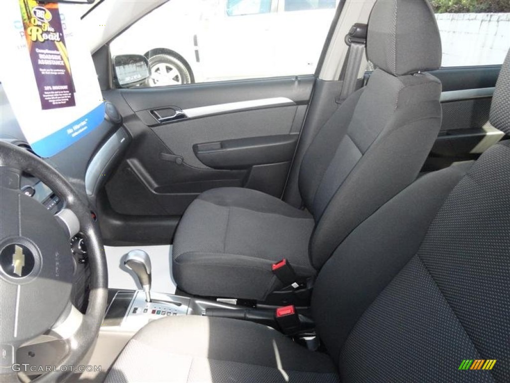 2010 Aveo LT Sedan - Medium Gray / Charcoal photo #5