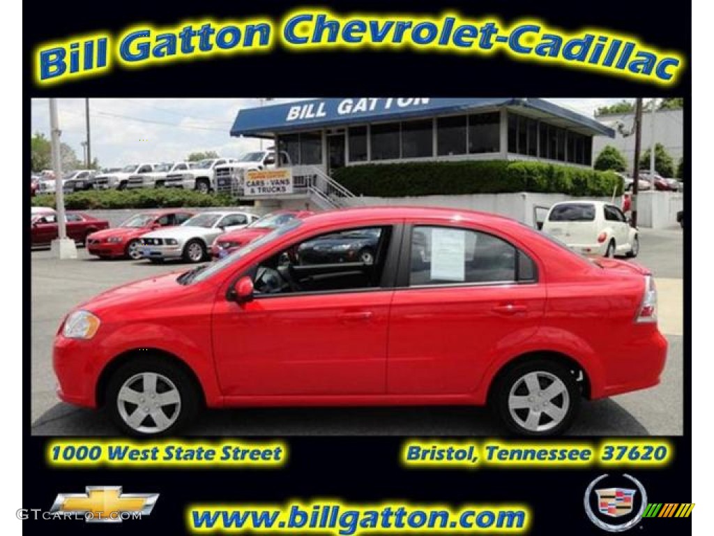 2010 Aveo LT Sedan - Victory Red / Charcoal photo #1