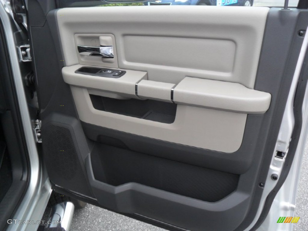 2012 Dodge Ram 2500 HD Big Horn Crew Cab 4x4 Dark Slate/Medium Graystone Door Panel Photo #54298599