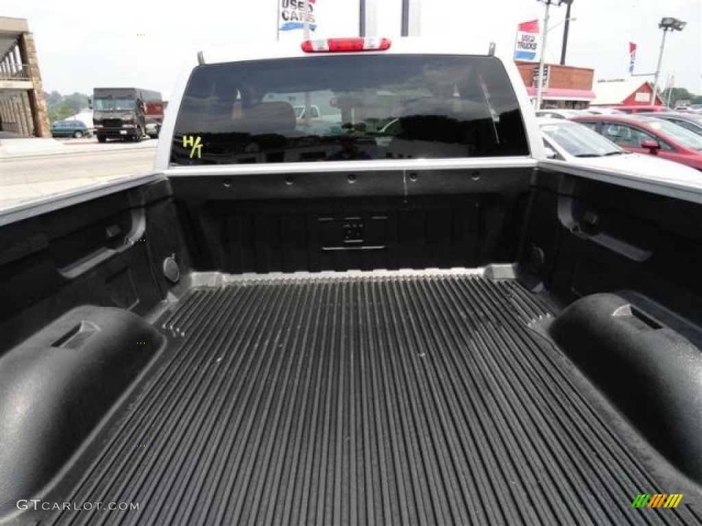 2010 Silverado 1500 LS Extended Cab - Sheer Silver Metallic / Dark Titanium photo #4