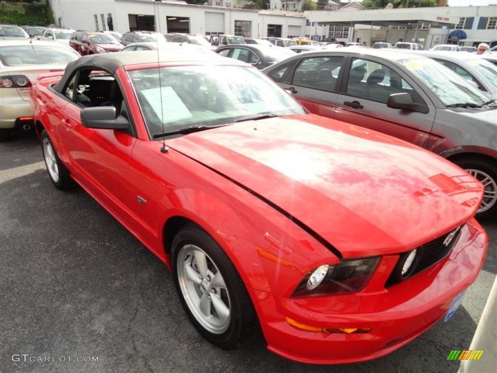 2007 Mustang GT Premium Convertible - Torch Red / Dark Charcoal photo #4