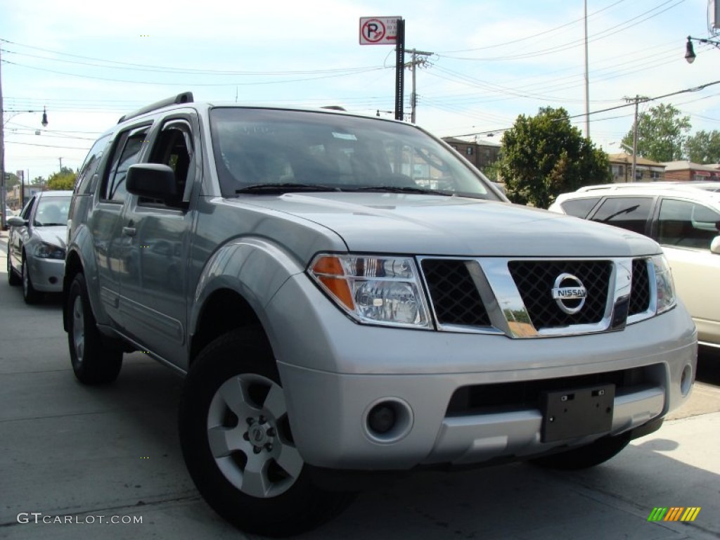 2007 Pathfinder S 4x4 - Silver Lightning / Graphite photo #1