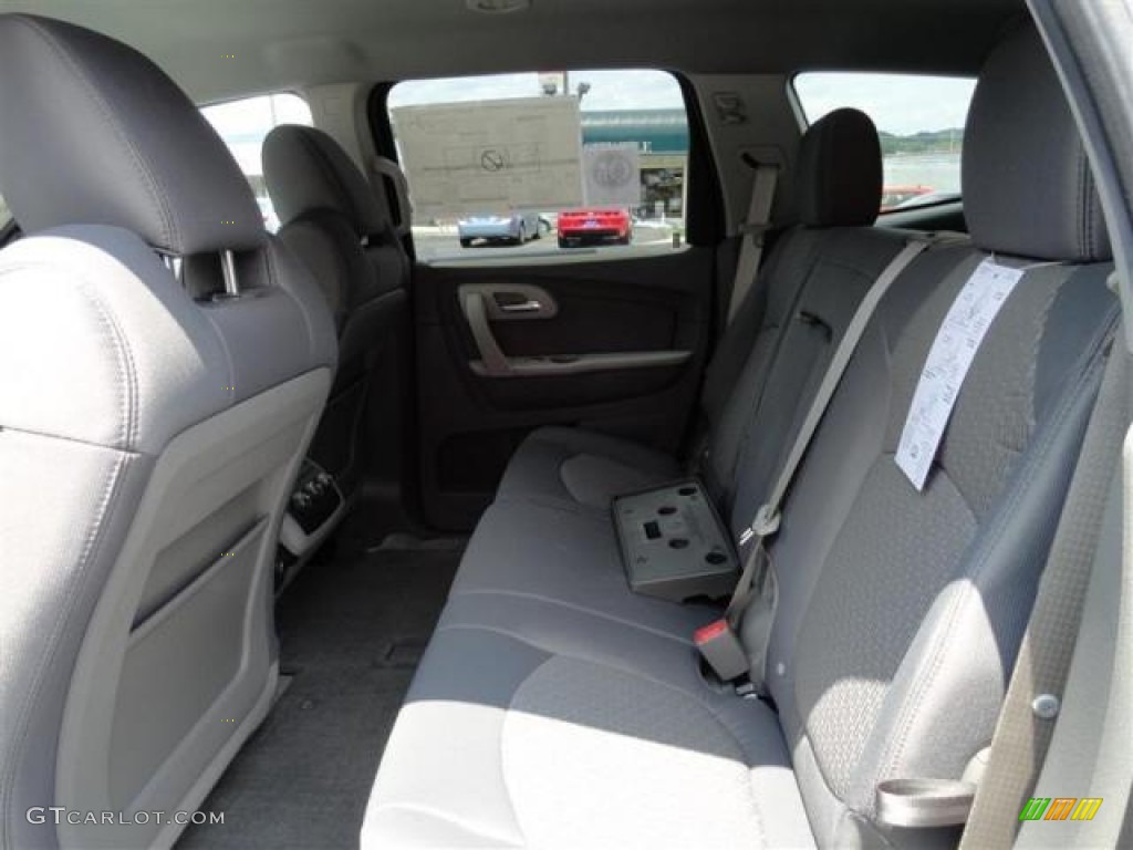 2011 Traverse LS - Silver Ice Metallic / Dark Gray/Light Gray photo #4