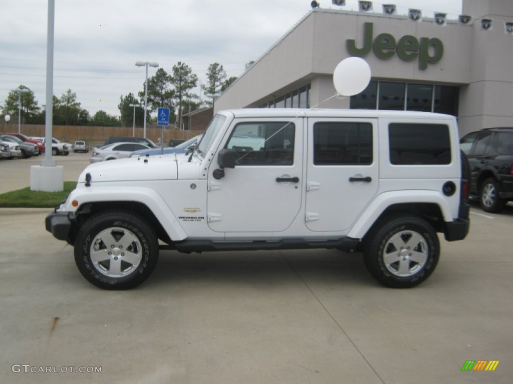 Bright White 2012 Jeep Wrangler Unlimited Sahara 4x4 Exterior Photo #54307005