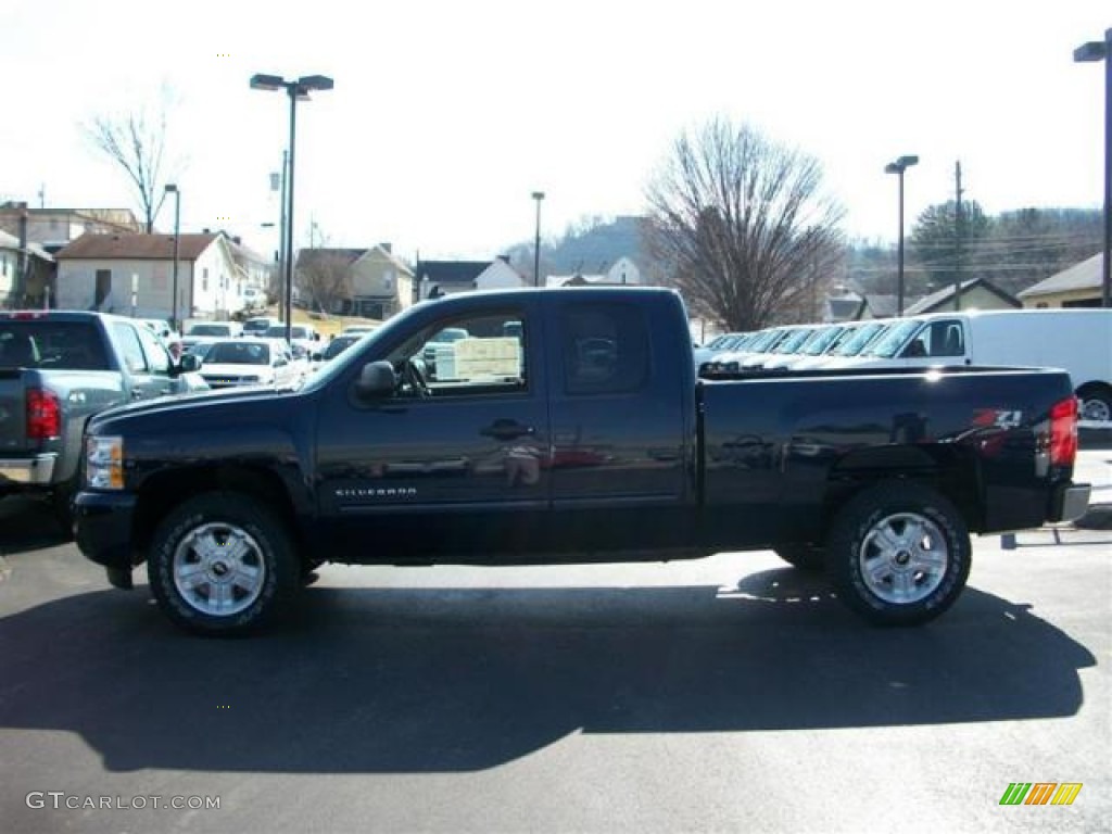 Imperial Blue Metallic Chevrolet Silverado 1500