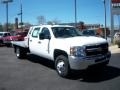 Summit White - Silverado 3500HD Crew Cab 4x4 Chassis Photo No. 2