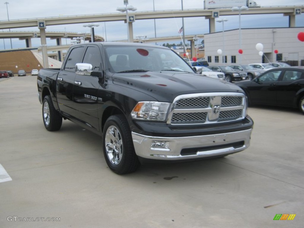 2011 Ram 1500 Laramie Longhorn Crew Cab 4x4 - Brilliant Black Crystal Pearl / Light Pebble Beige/Bark Brown photo #7