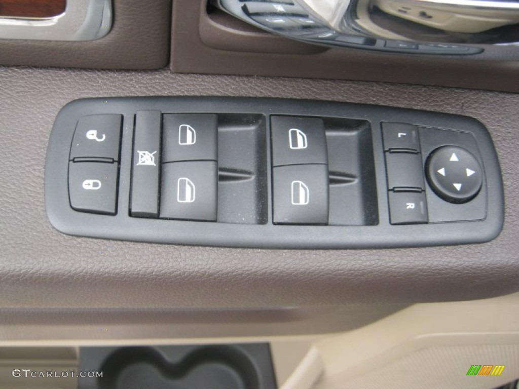 2011 Ram 1500 Laramie Longhorn Crew Cab 4x4 - Brilliant Black Crystal Pearl / Light Pebble Beige/Bark Brown photo #19