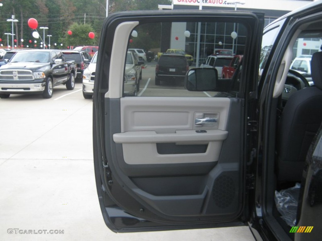 2011 Dodge Ram 3500 HD SLT Crew Cab 4x4 Chassis Dark Slate Gray/Medium Graystone Door Panel Photo #54310689