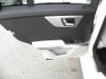 Arctic White - GLK 350 4Matic Photo No. 9