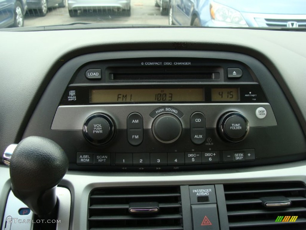2010 Honda Odyssey EX Controls Photo #54312489