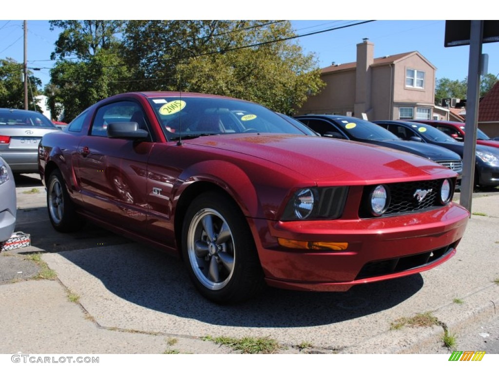 2005 Mustang GT Premium Coupe - Redfire Metallic / Red Leather photo #3