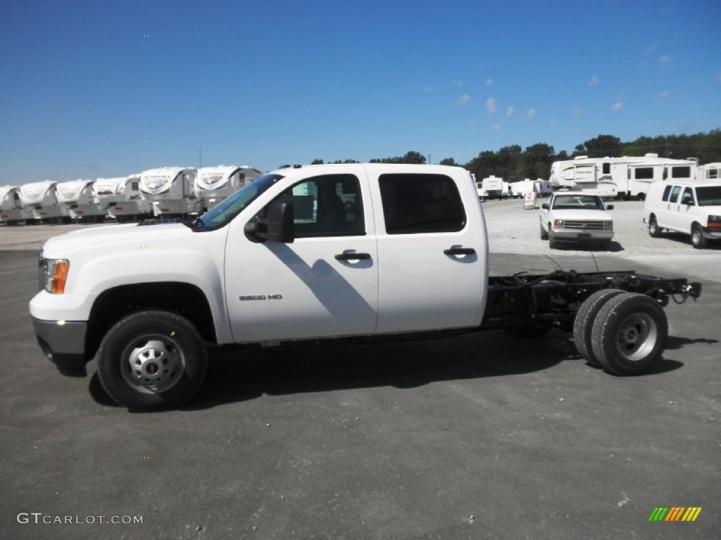 Summit White 2012 GMC Sierra 3500HD Crew Cab Dually 4x4 Chassis Exterior Photo #54321021