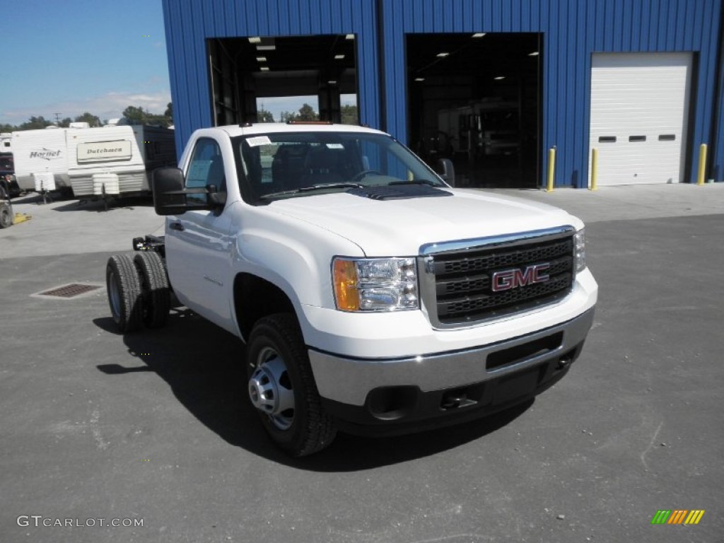 Summit White 2012 GMC Sierra 3500HD Regular Cab 4x4 Dually Chassis Exterior Photo #54321282