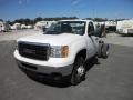 Summit White - Sierra 3500HD Regular Cab 4x4 Dually Chassis Photo No. 3