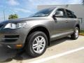 Alaska Grey Metallic - Touareg 2 VR6 Photo No. 3