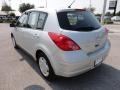 Brillant Silver - Versa 1.8 S Hatchback Photo No. 3
