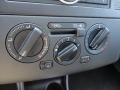 Brillant Silver - Versa 1.8 S Hatchback Photo No. 25