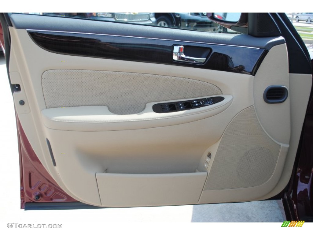 2011 Hyundai Genesis 3.8 Sedan Cashmere Door Panel Photo #54324501