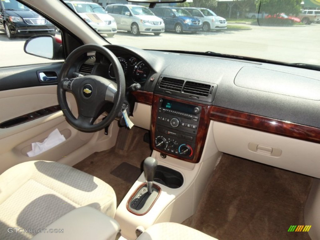 2008 Cobalt LT Sedan - Sport Red Tint Coat / Neutral photo #11