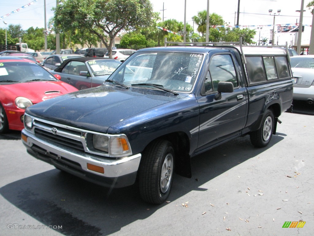 1992 Pickup Deluxe Regular Cab - Dark Blue Pearl / Gray photo #1