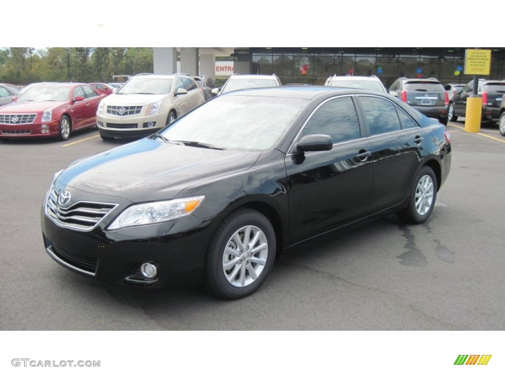 2011 Camry XLE V6 - Black / Ash photo #1