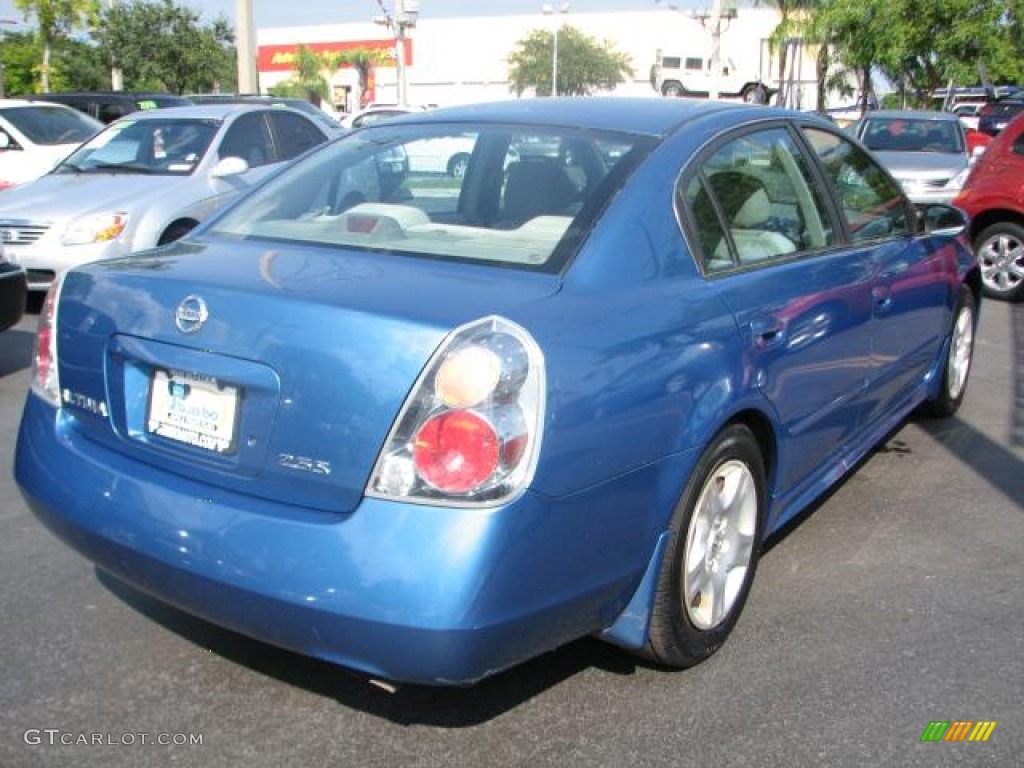 2003 blue nissan altima